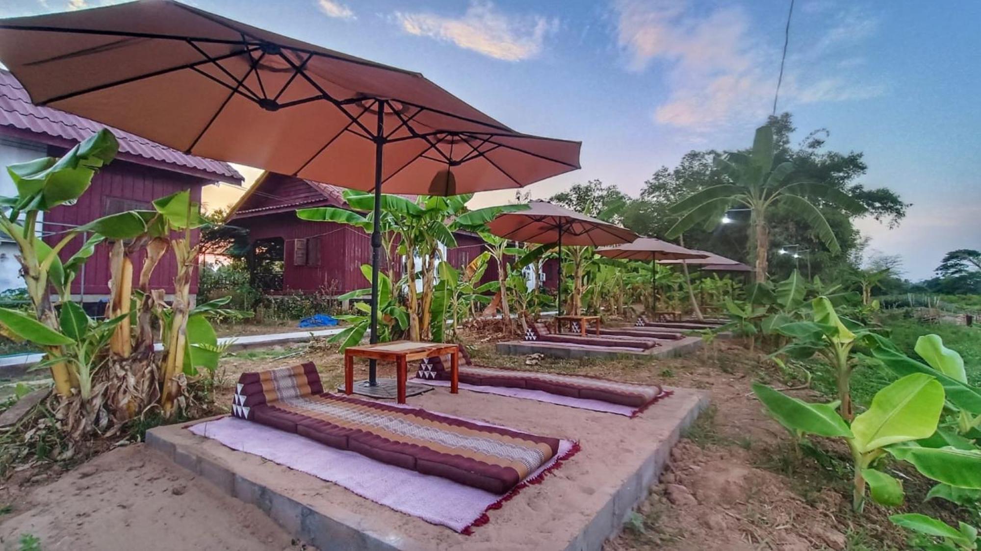 Chanhthida Guesthouse And The River Front Restaurant Ban Khon 外观 照片