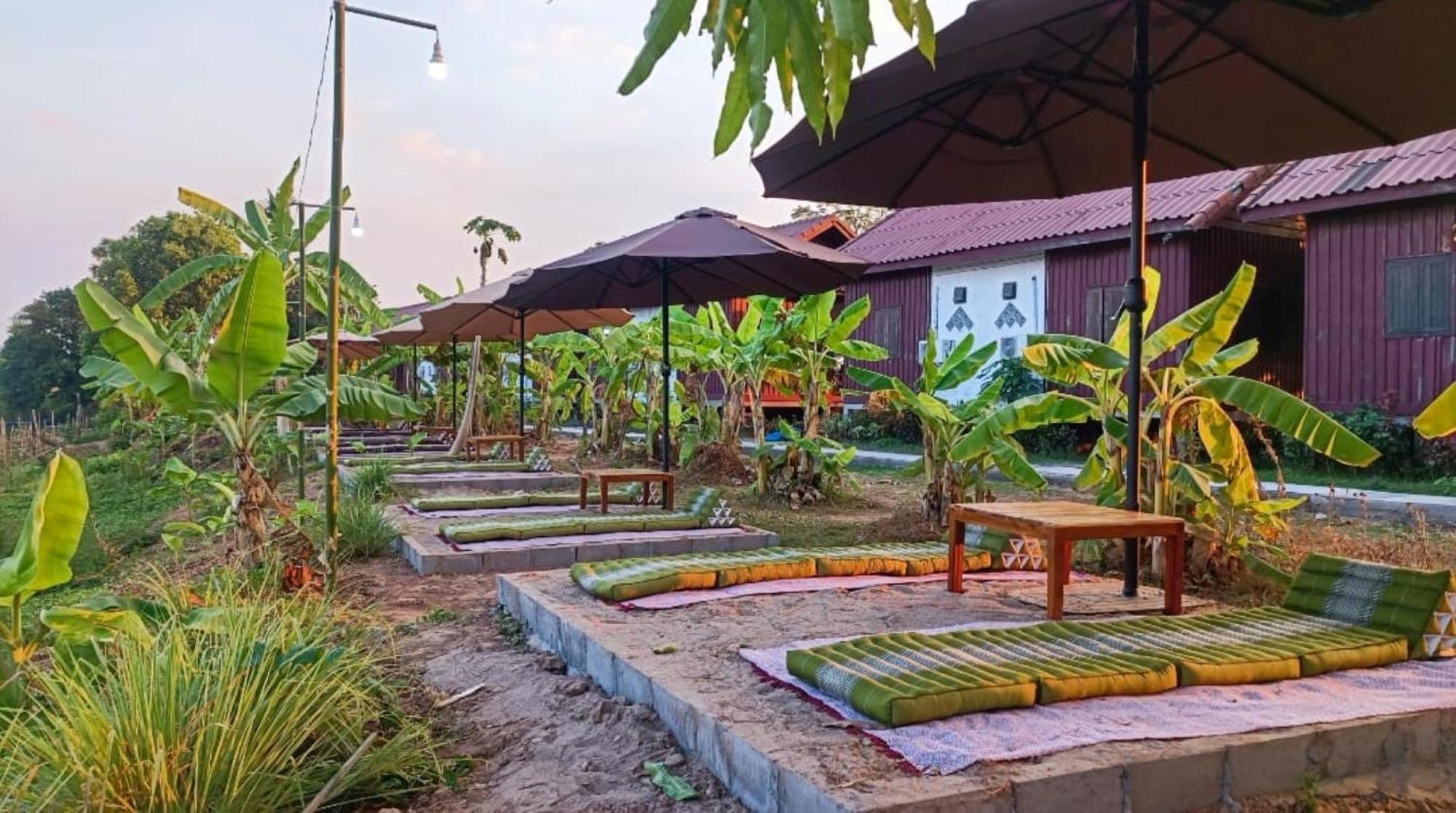 Chanhthida Guesthouse And The River Front Restaurant Ban Khon 外观 照片
