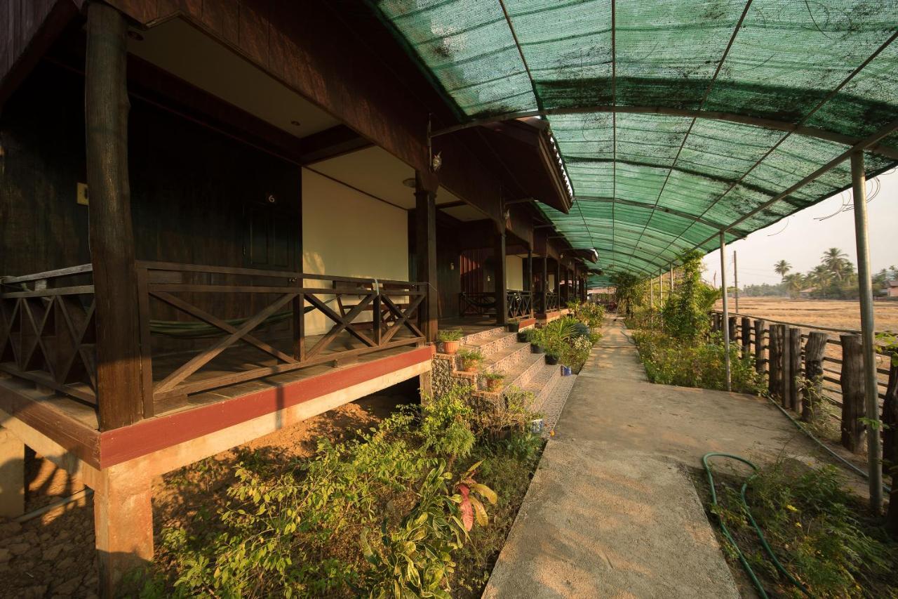 Chanhthida Guesthouse And The River Front Restaurant Ban Khon 外观 照片